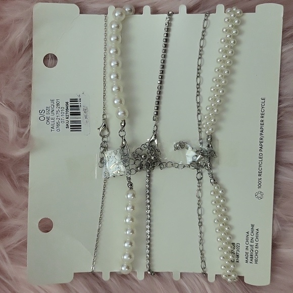 Brand New L.A EXPRESS MULTI-CHOKER Necklace Set-5CT. - Picture 2 of 3